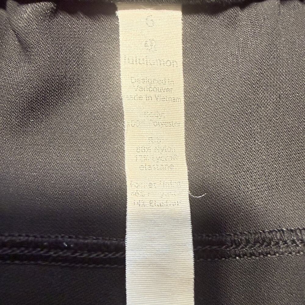Lululemon Jogger Pants Womens 6 Black Sweatpants Drawstring Cuffed Logo Athletic - Picture 12 of 12